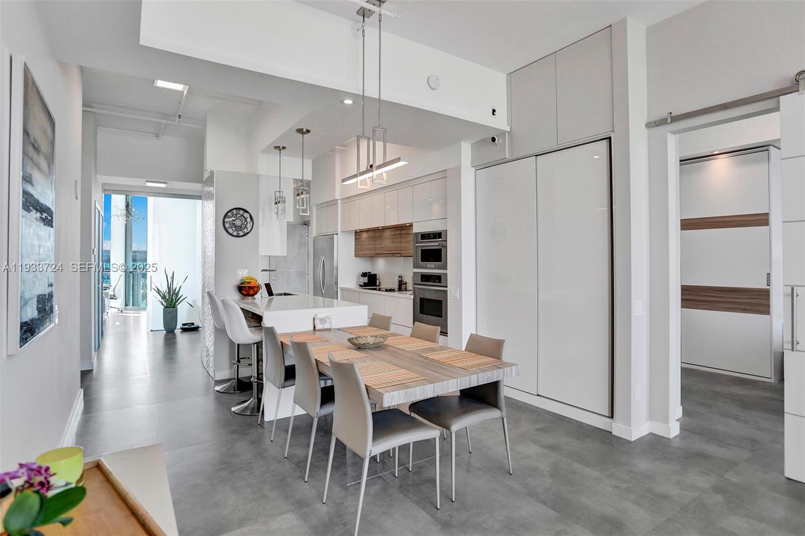 3029 NE 188th St #814 Aventura, FL 33180