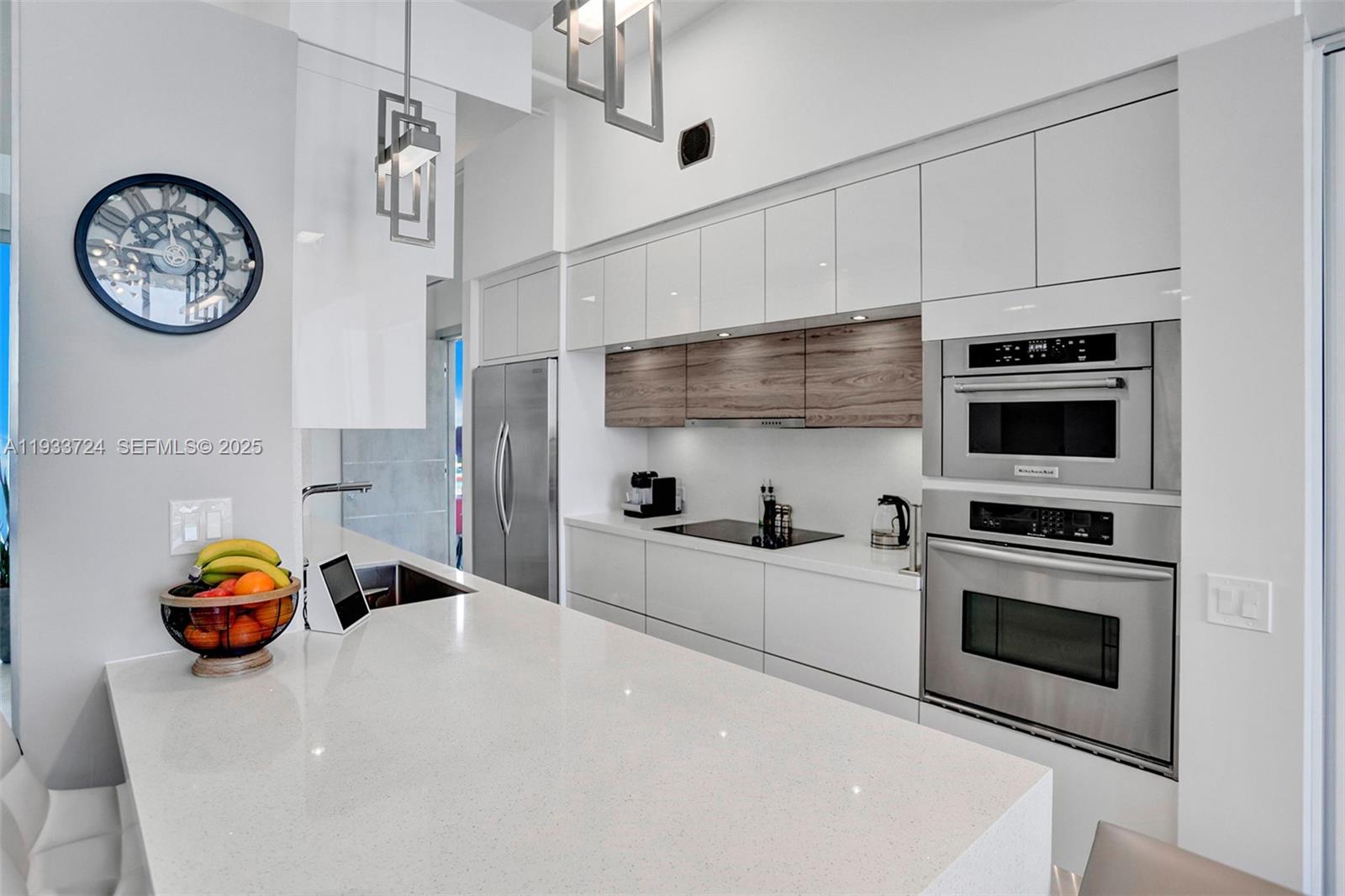 3029 NE 188th St #814 Aventura, FL 33180