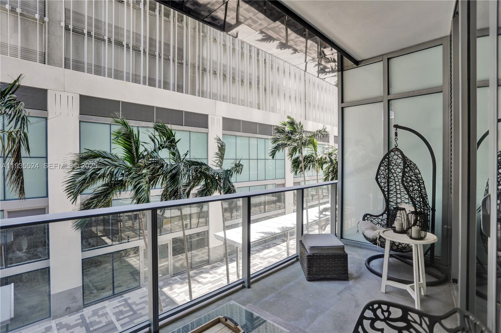 image Paramount Miami Worldcenter18