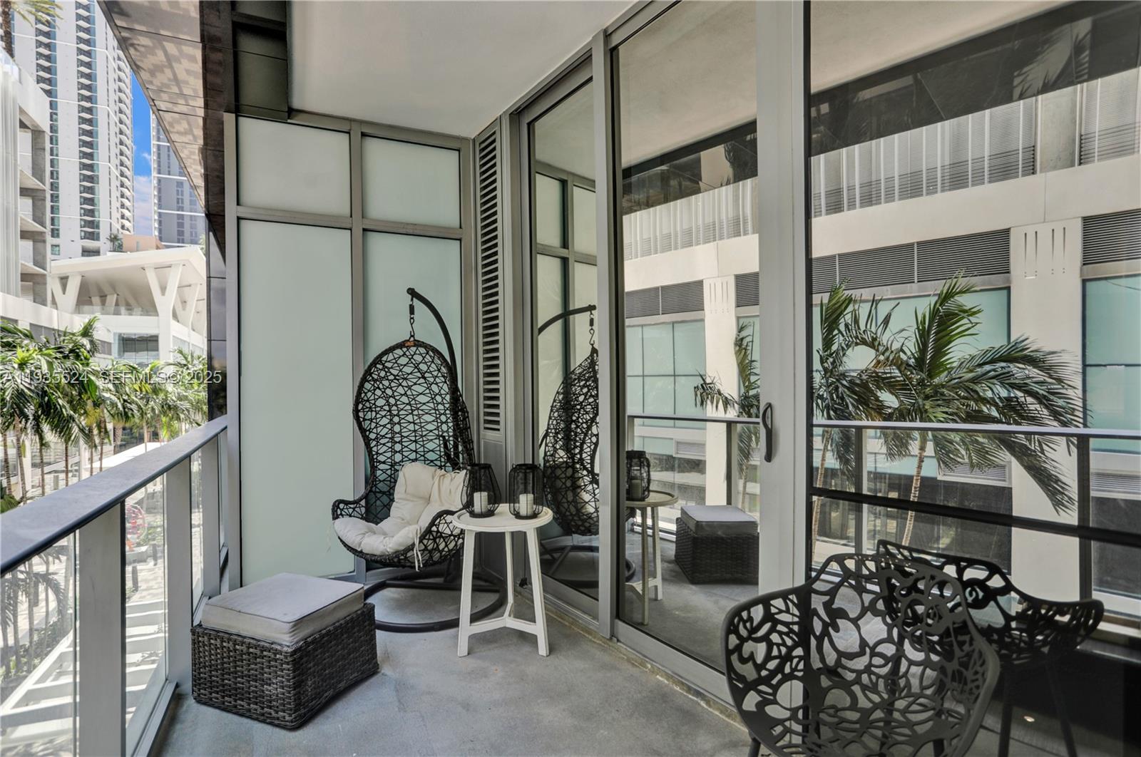 image Paramount Miami Worldcenter19