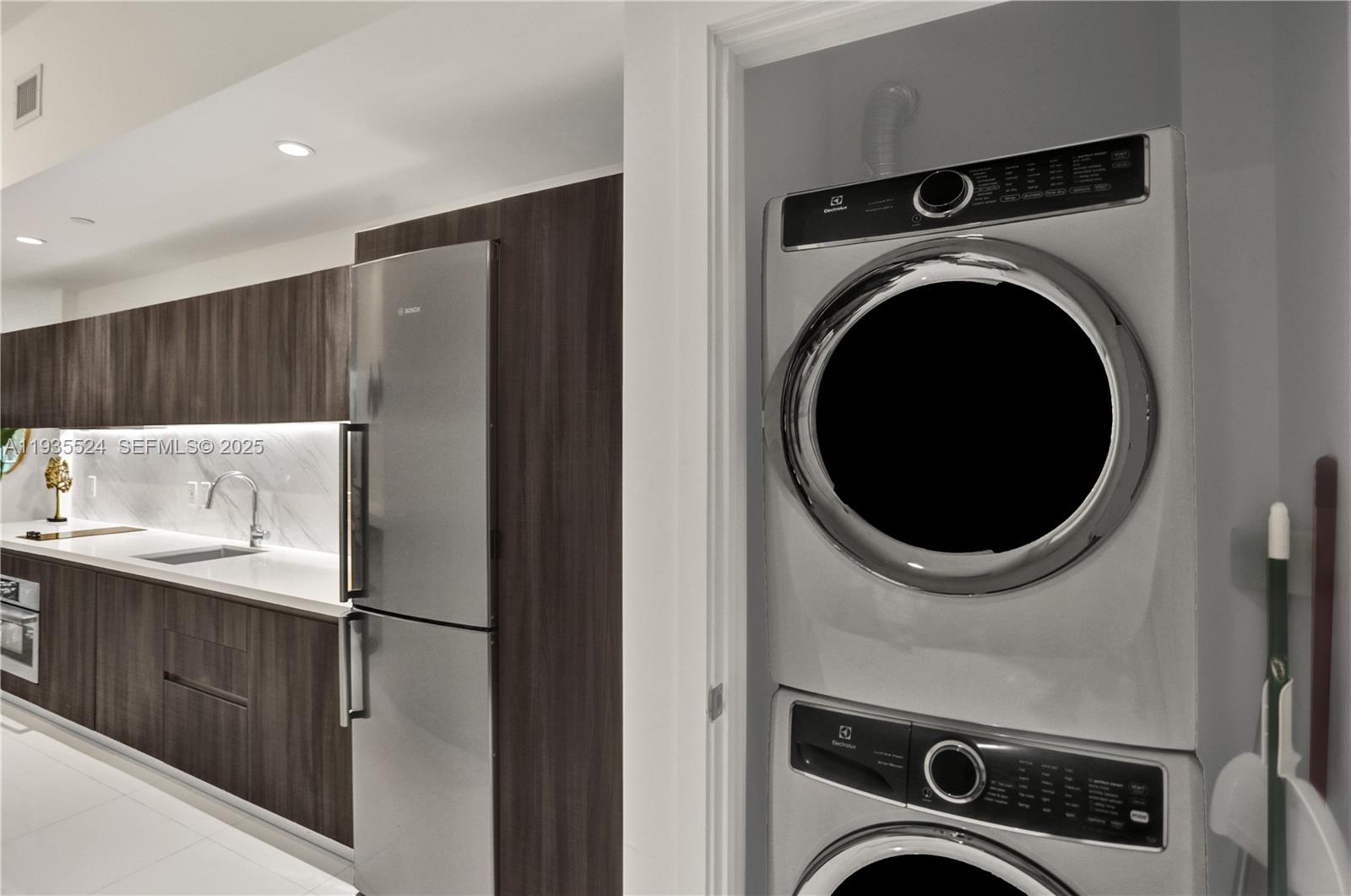 image Paramount Miami Worldcenter24