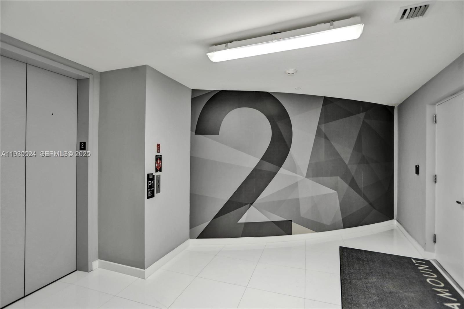 image Paramount Miami Worldcenter30