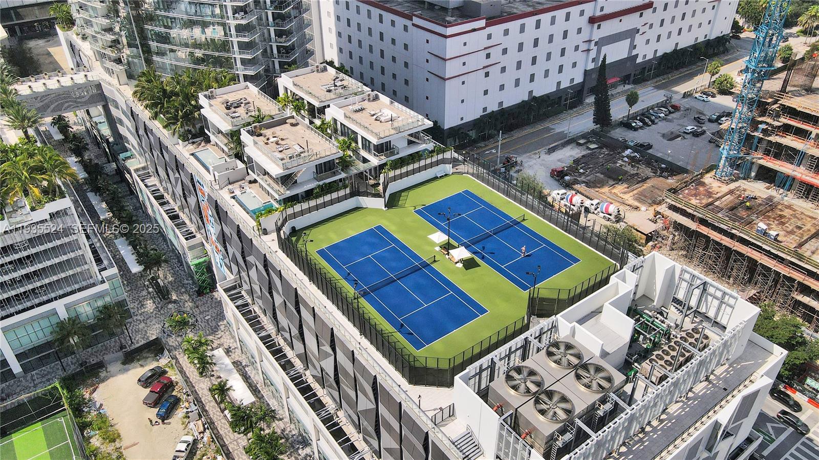 image Paramount Miami Worldcenter45