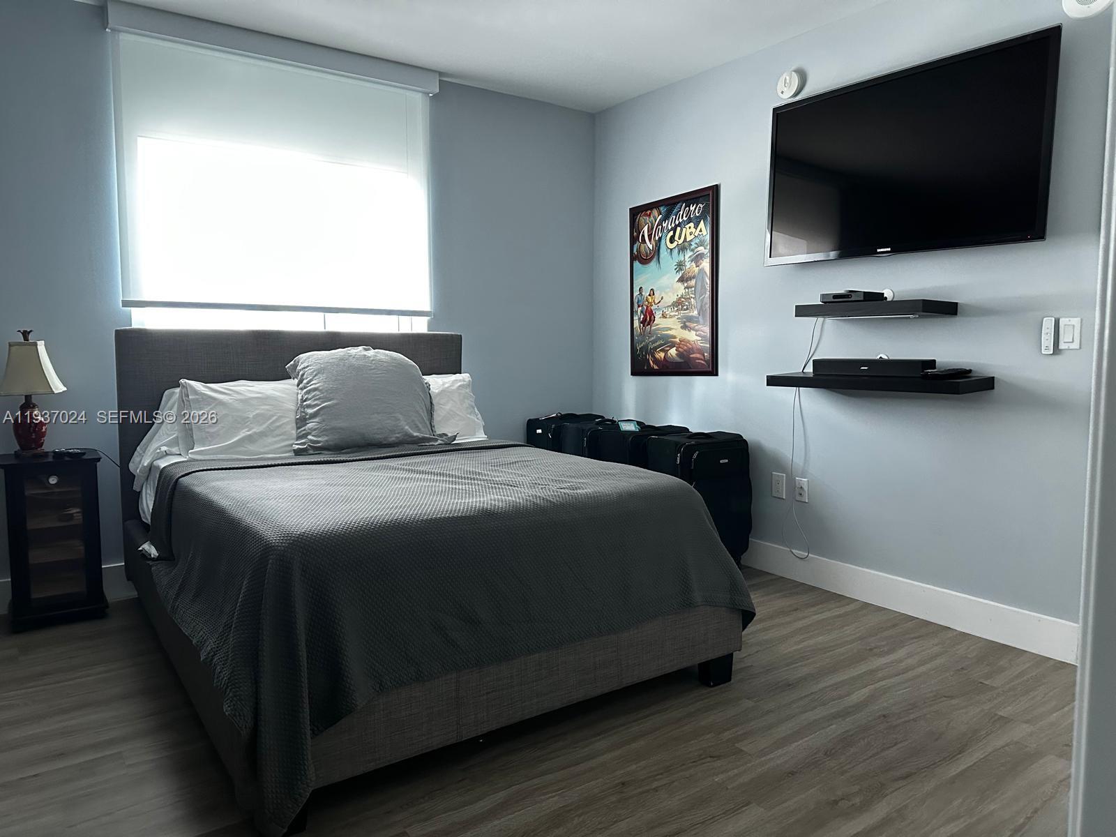 image 500 Brickell East Tower13