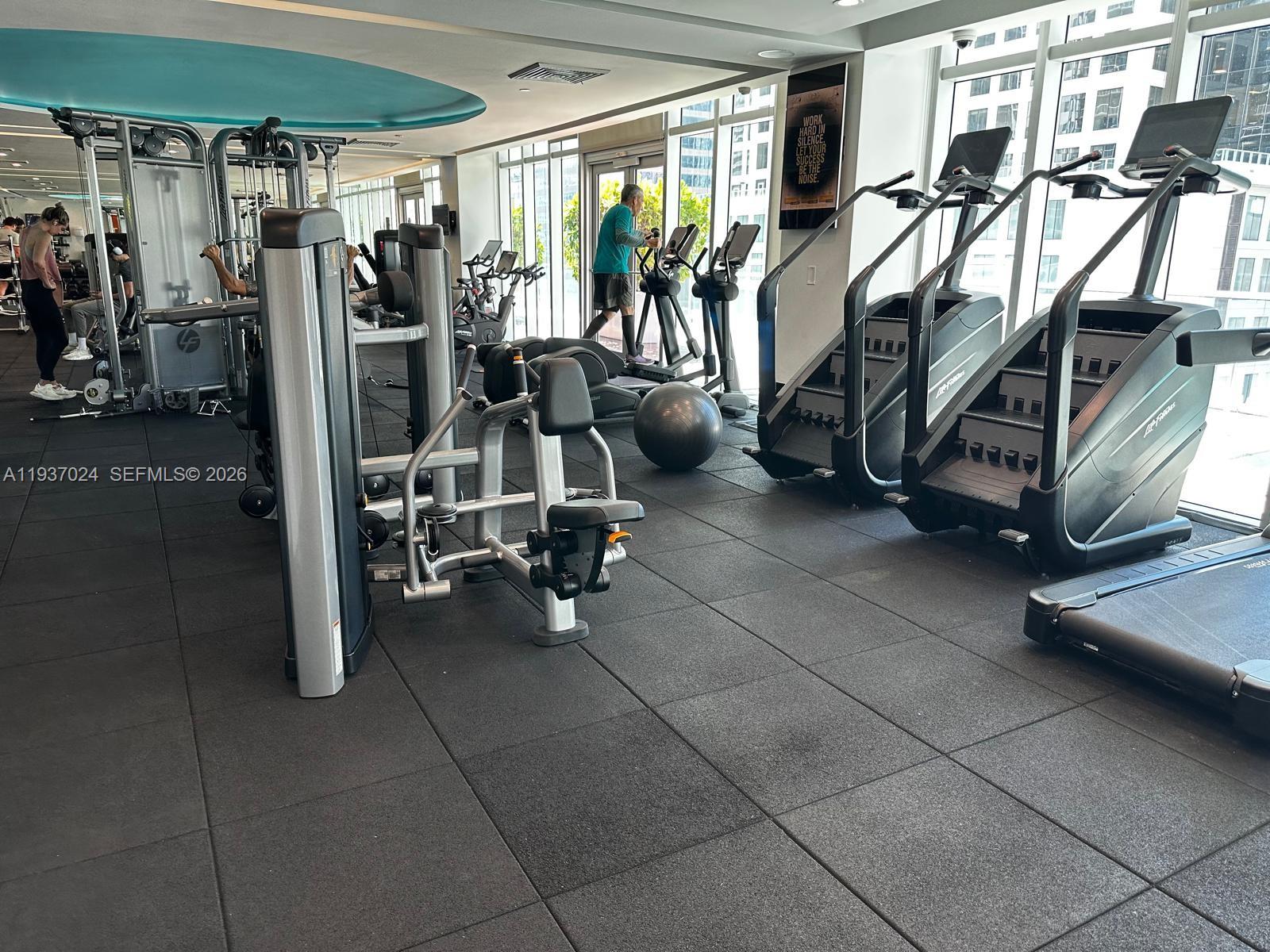 image 500 Brickell East Tower24