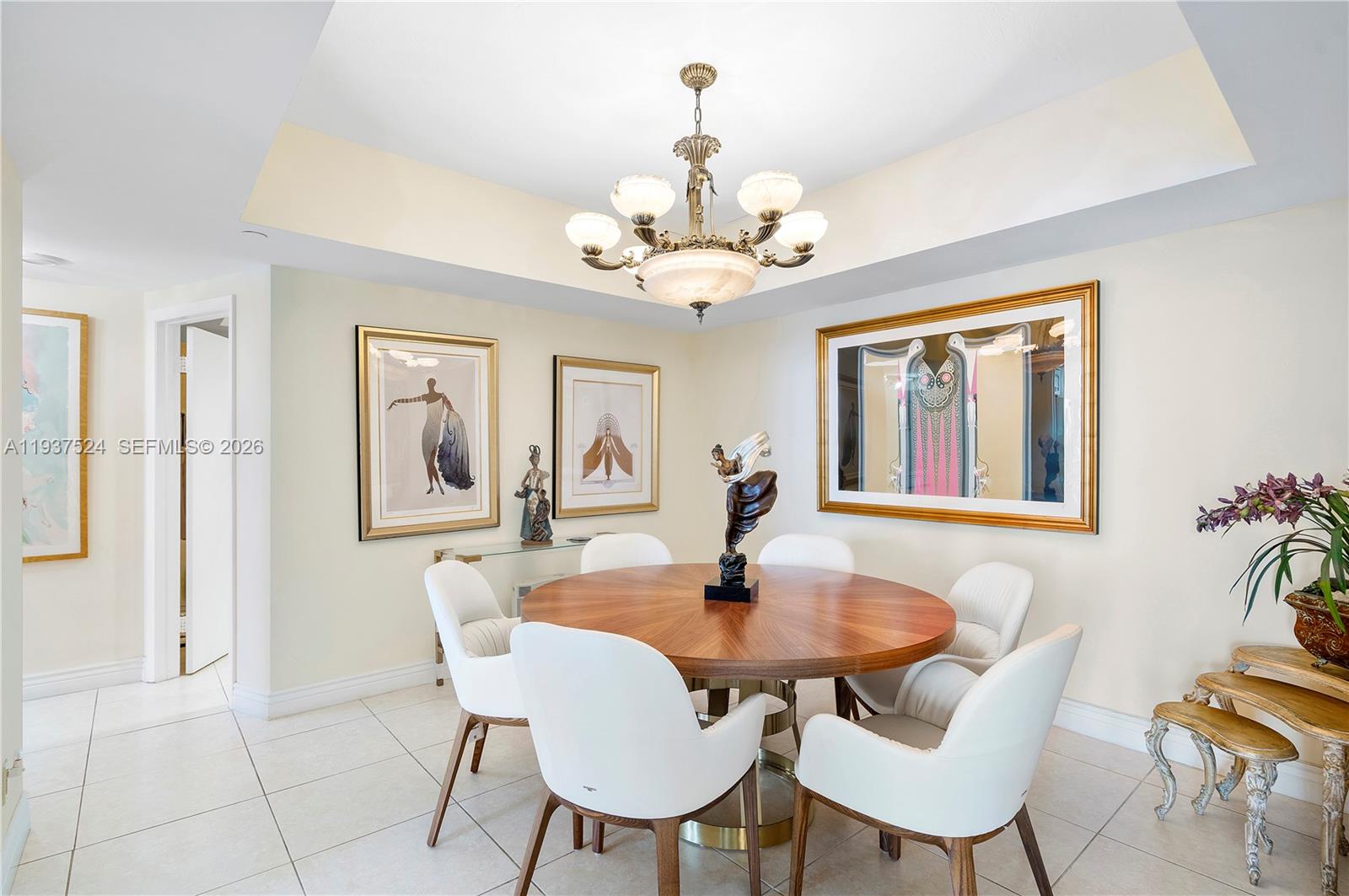 image Hamptons West Condo13