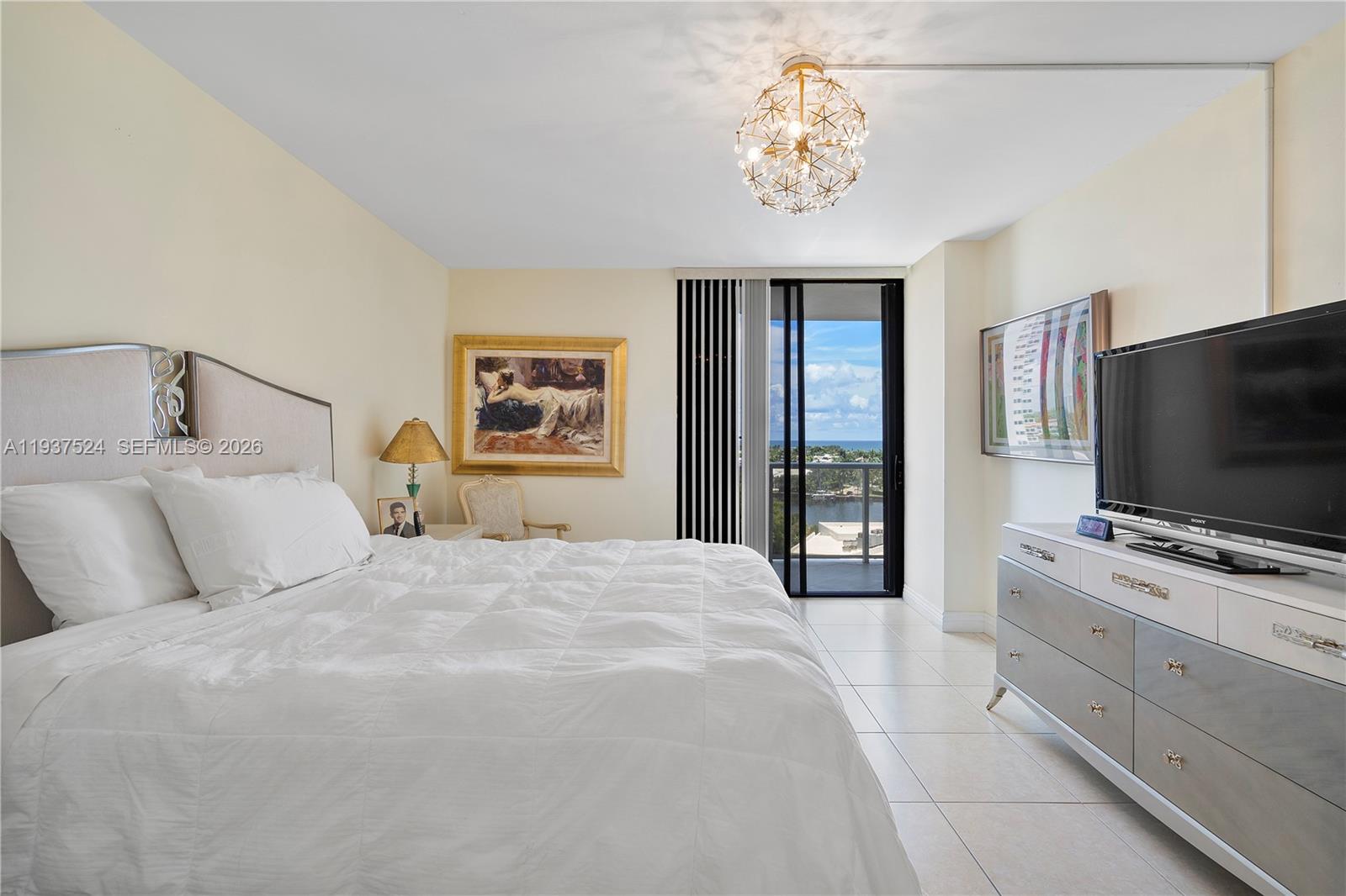 image Hamptons West Condo19