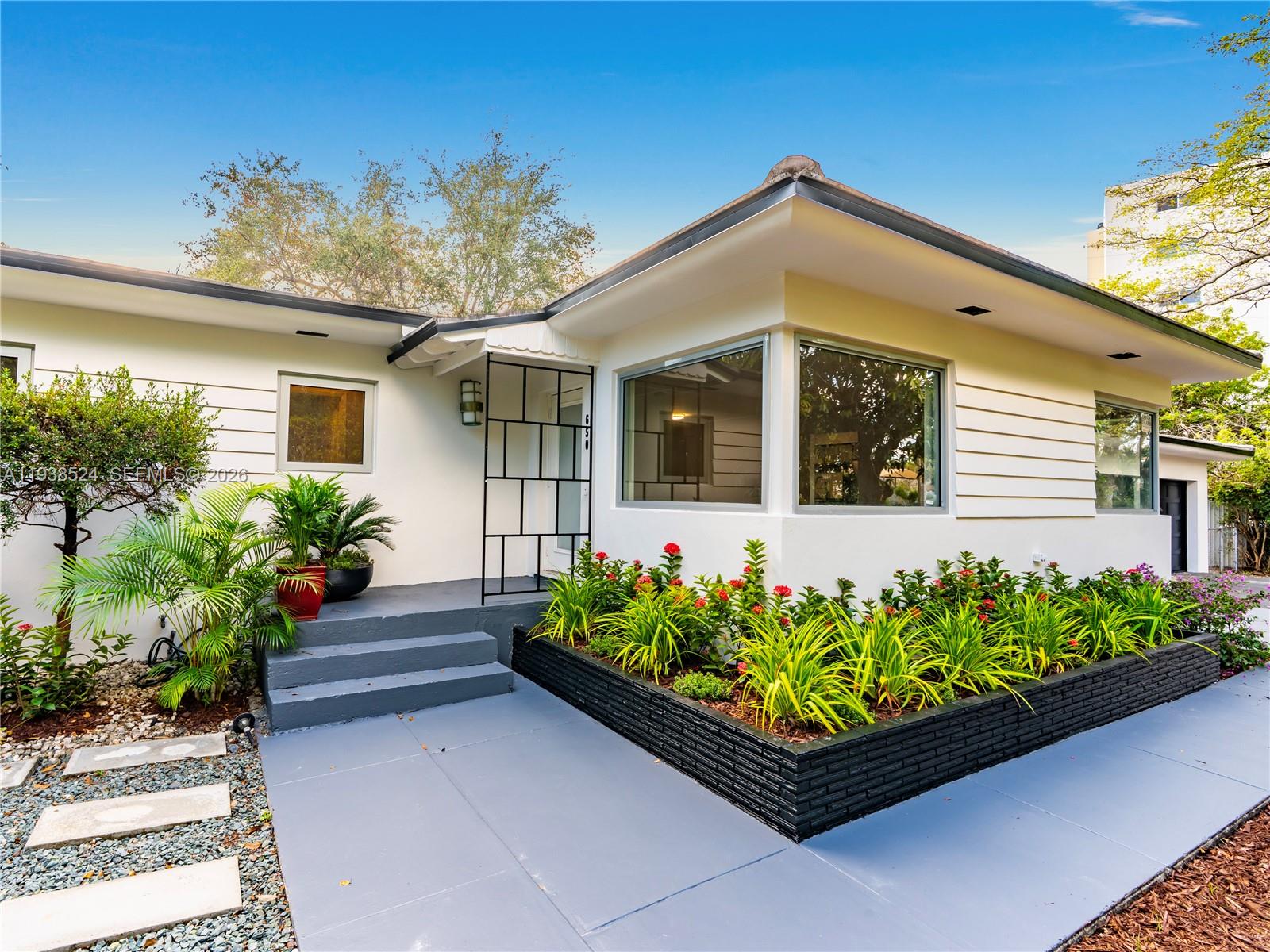 650 NE 60th St Miami, FL 33137