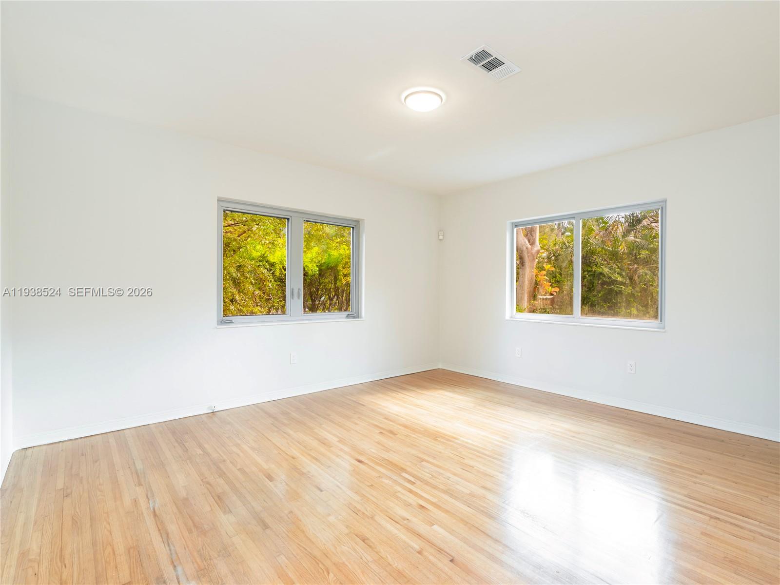 650 NE 60th St Miami, FL 33137