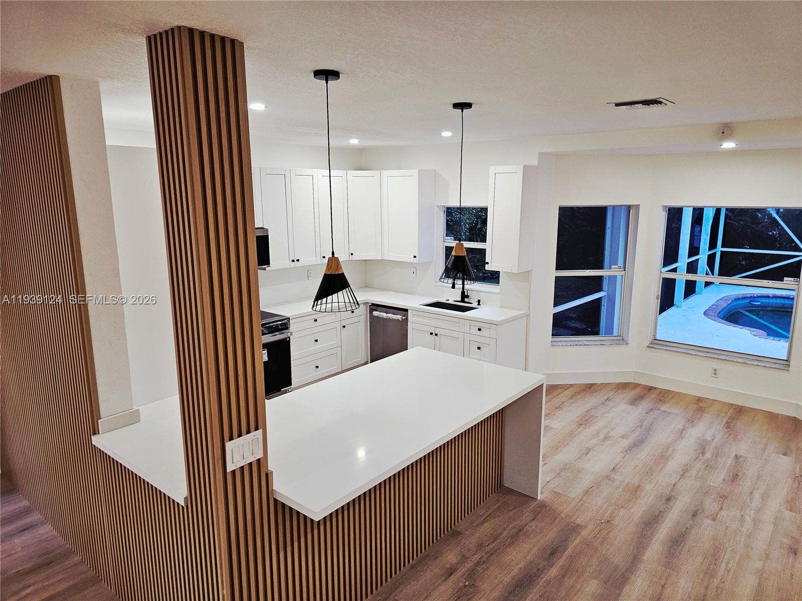 15843 SW 14th Ct Pembroke Pines, FL 33027