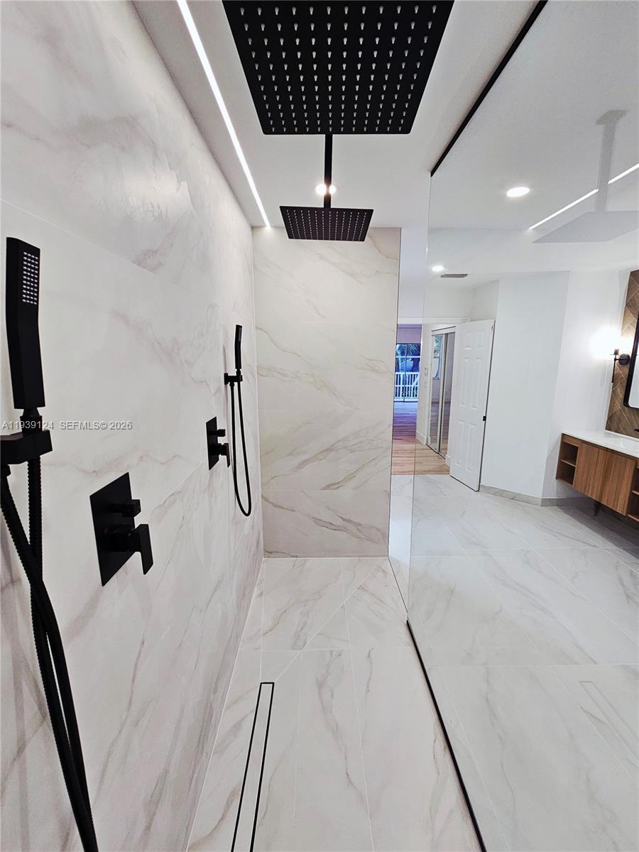 15843 SW 14th Ct Pembroke Pines, FL 33027