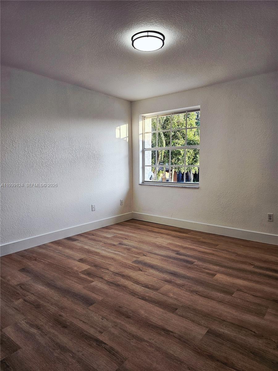 15843 SW 14th Ct Pembroke Pines, FL 33027