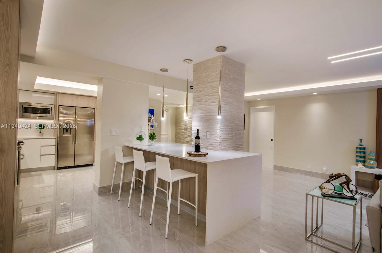 900 Bay Dr #822 Miami Beach, FL 33141