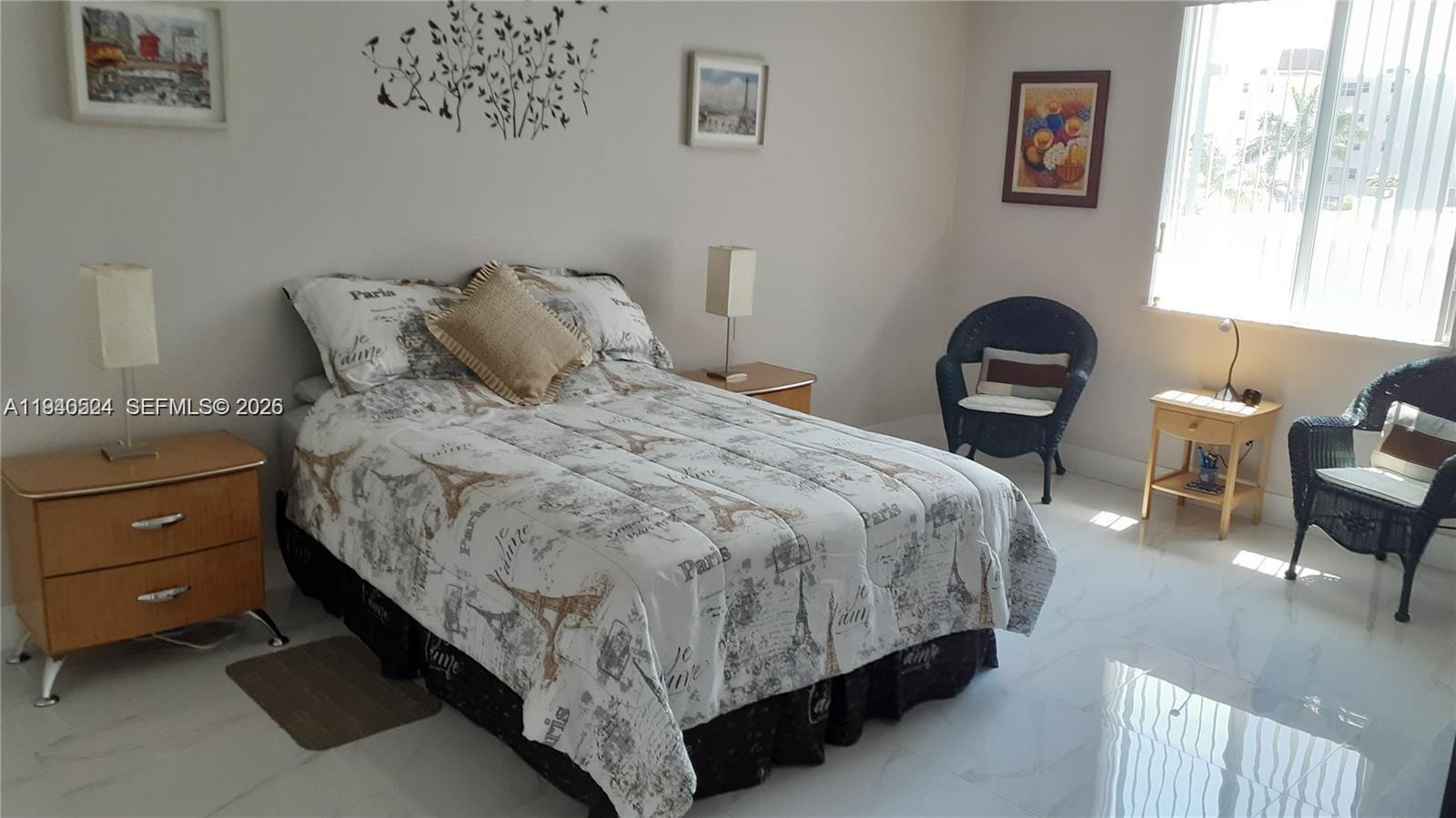 555 E Dania Bch Blvd #5 Dania Beach, FL 33004