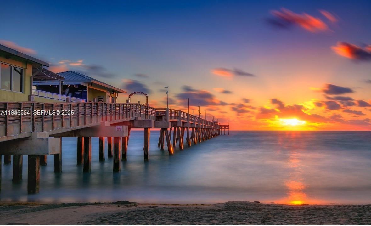 555 E Dania Bch Blvd #5 Dania Beach, FL 33004