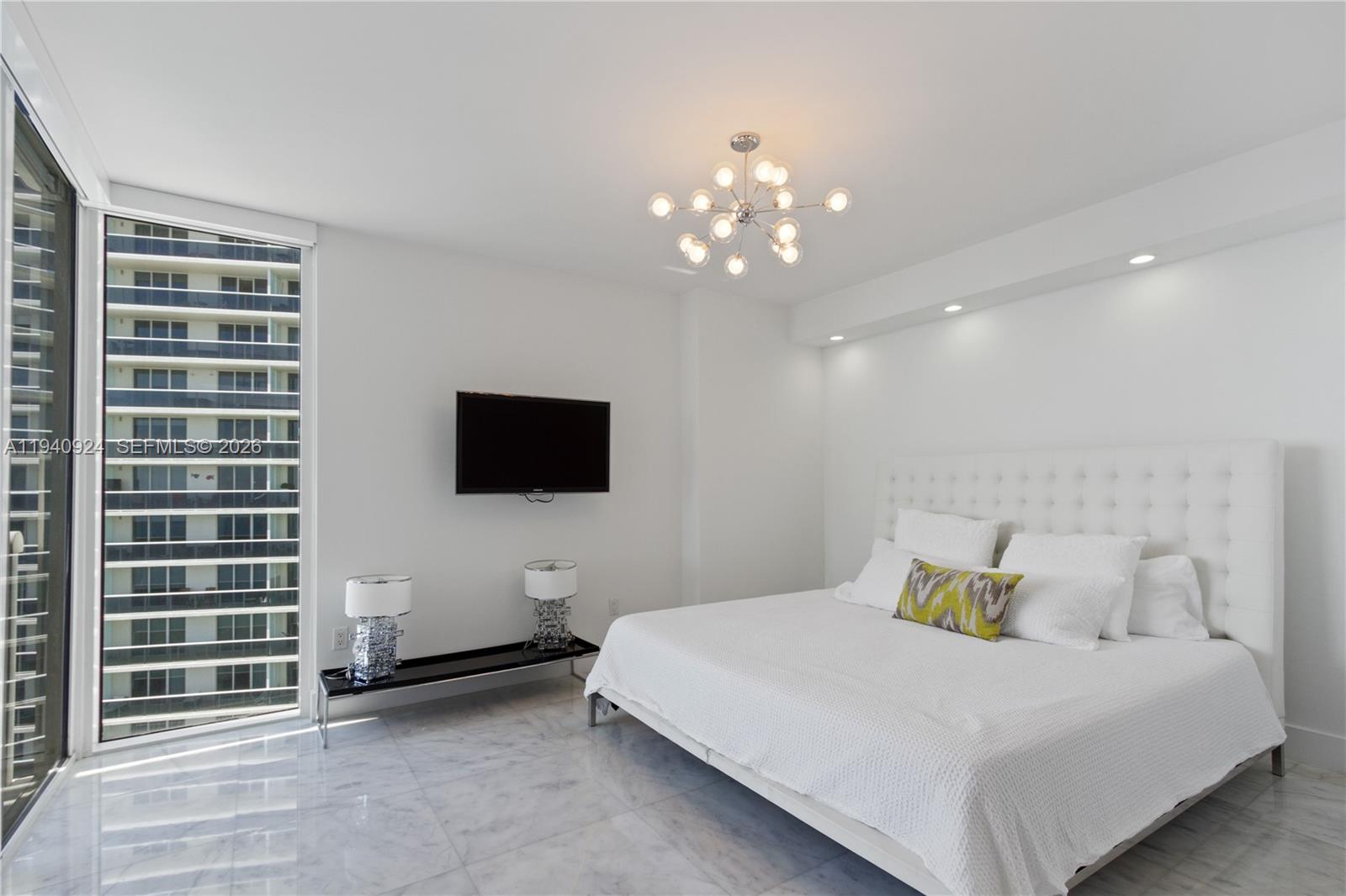 1800 S Ocean Dr #PH4404 Hallandale Beach, FL 33009