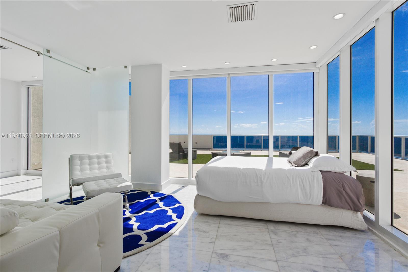 1800 S Ocean Dr #PH4404 Hallandale Beach, FL 33009