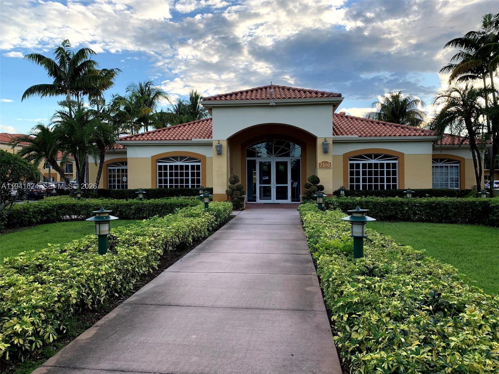 7280 NW 114th Ave #304-8