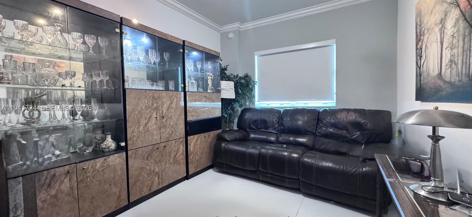 14951 Royal Oaks Ln #2506 North Miami, FL 33181