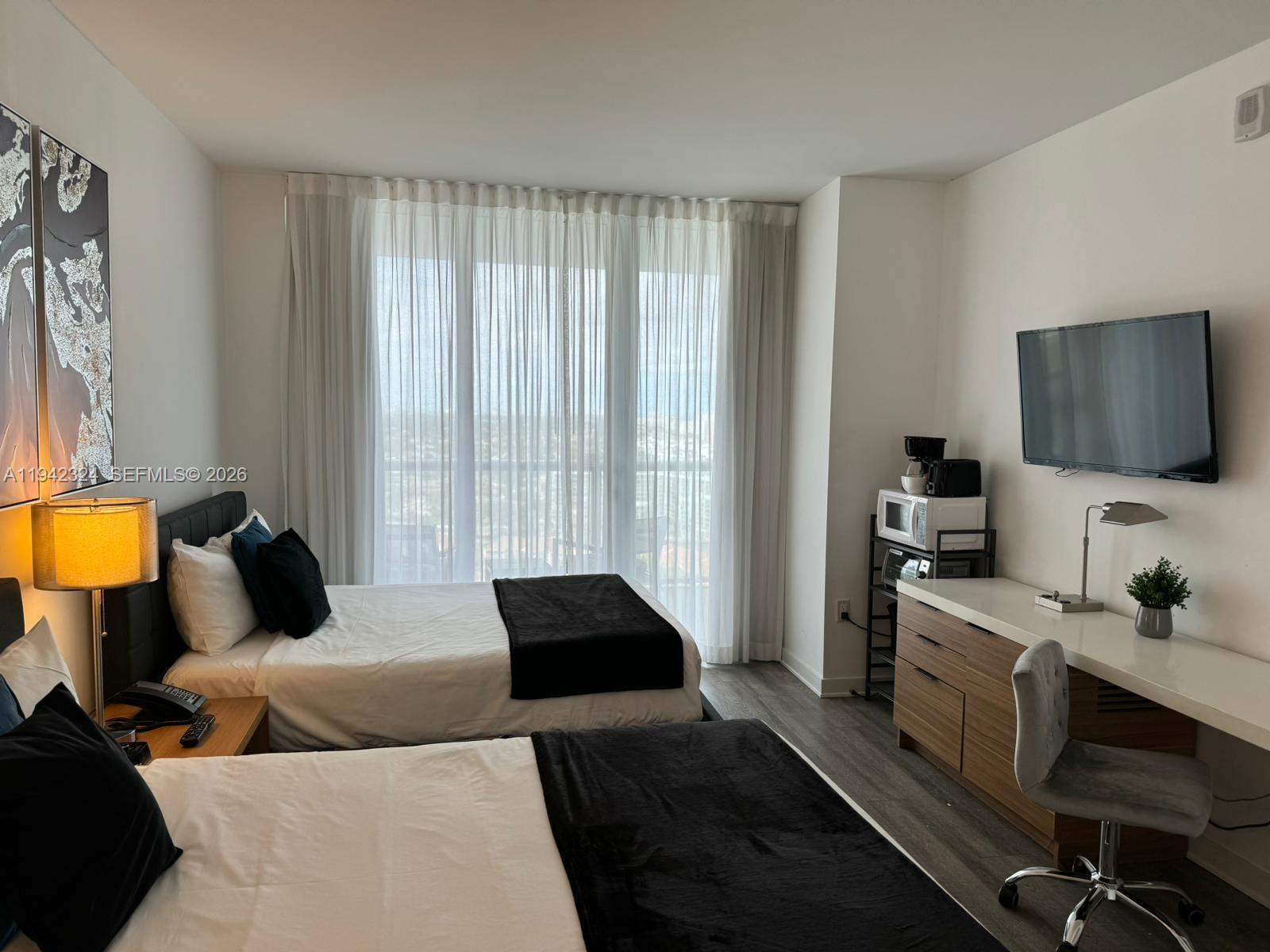 image Beachwalk Condominium16