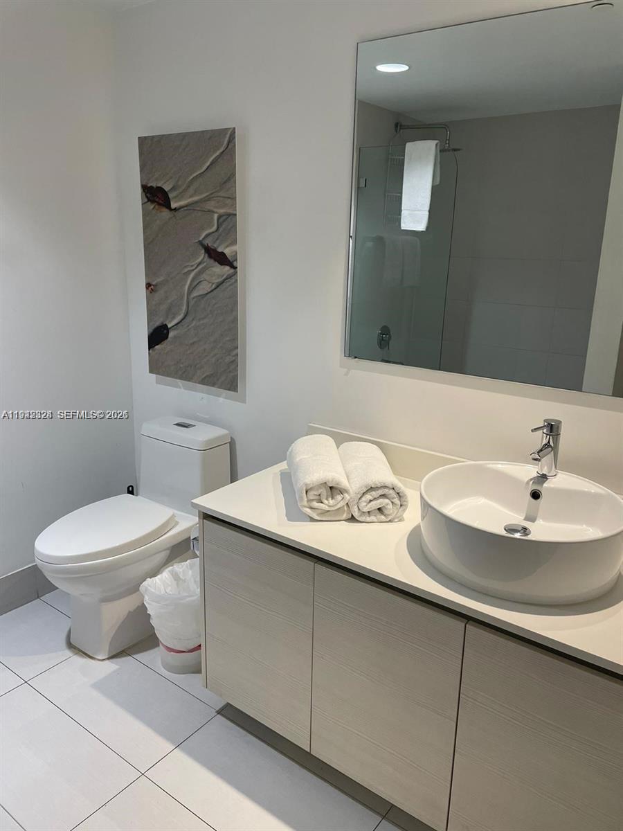 image Beachwalk Condominium18