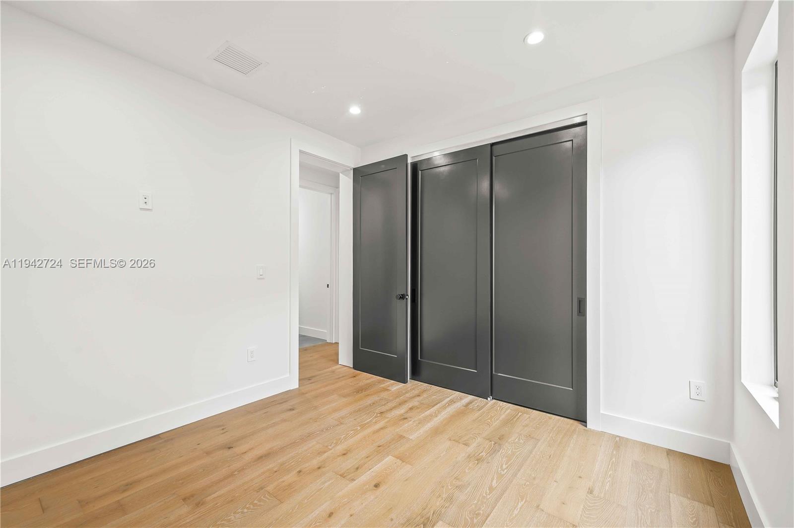 326 NW 40th St Miami, FL 33127