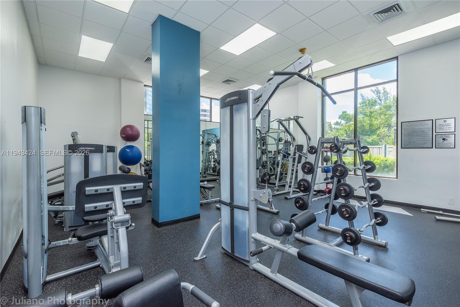 image Arlen House East Condo30