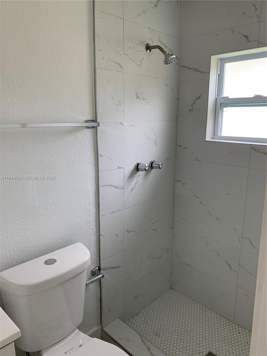 6740 Park St #1 Hollywood, FL 33024