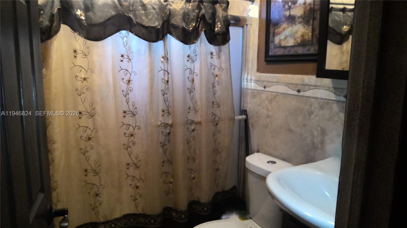 2930 NW 87th Ter Miami, FL 33147