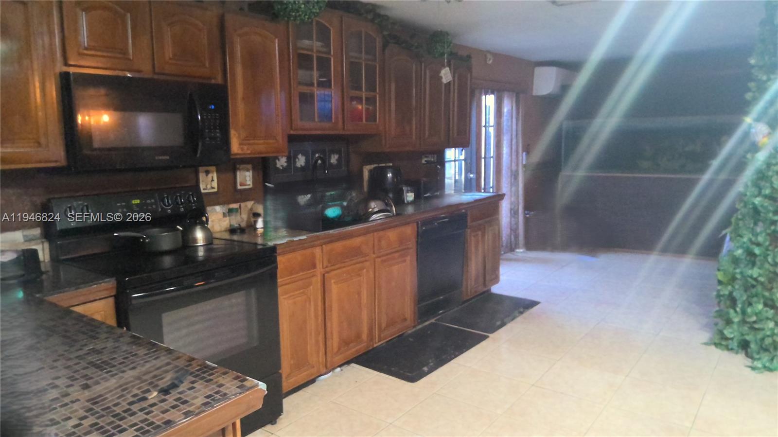 2930 NW 87th Ter Miami, FL 33147