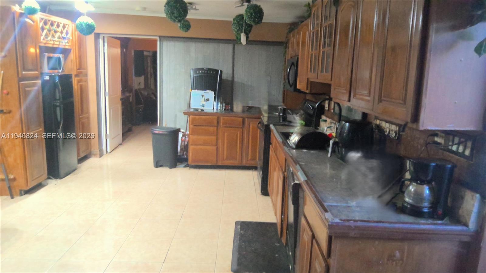 2930 NW 87th Ter Miami, FL 33147