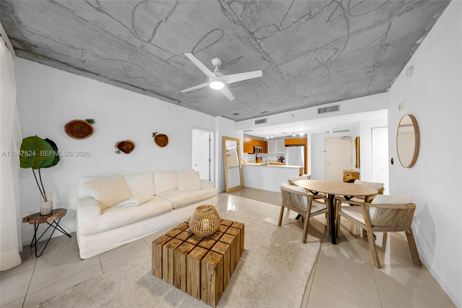 3250 NE 1st Ave #506 Miami, FL 33137