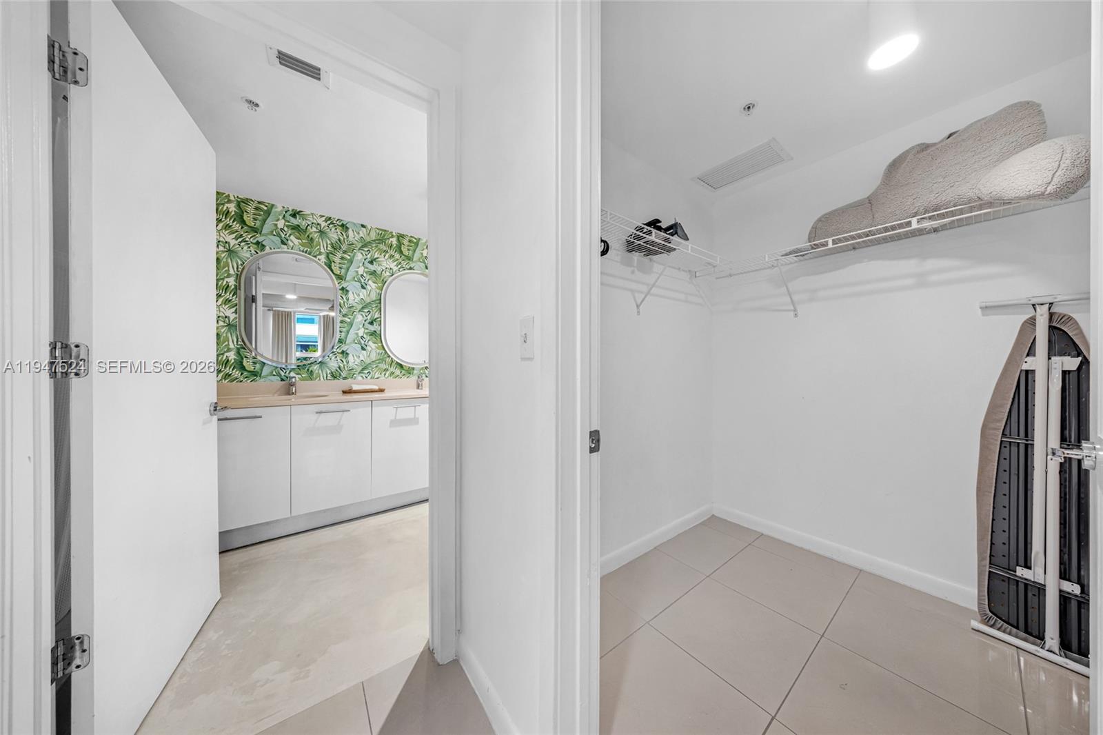 3250 NE 1st Ave #506 Miami, FL 33137