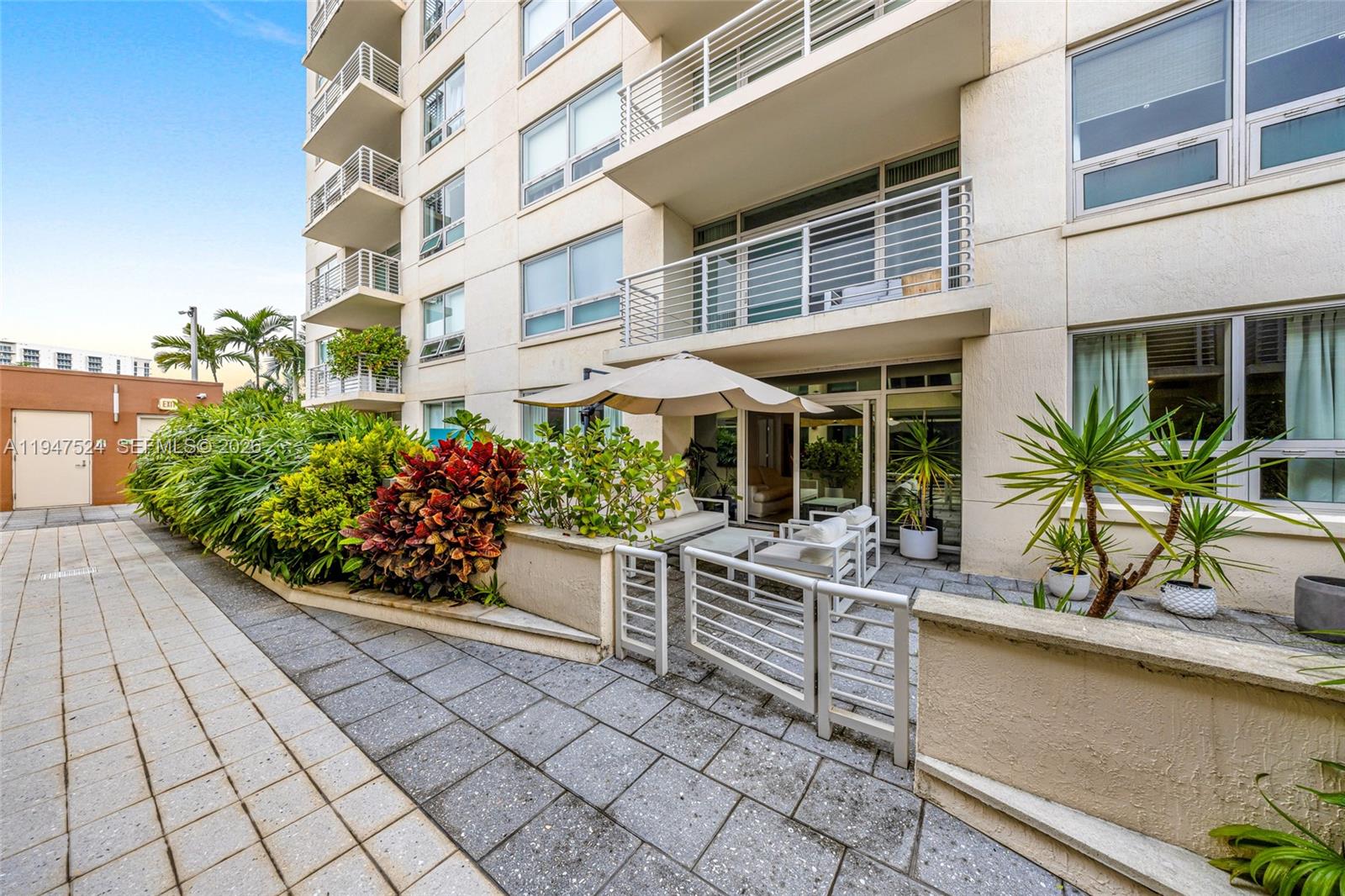 3250 NE 1st Ave #506 Miami, FL 33137