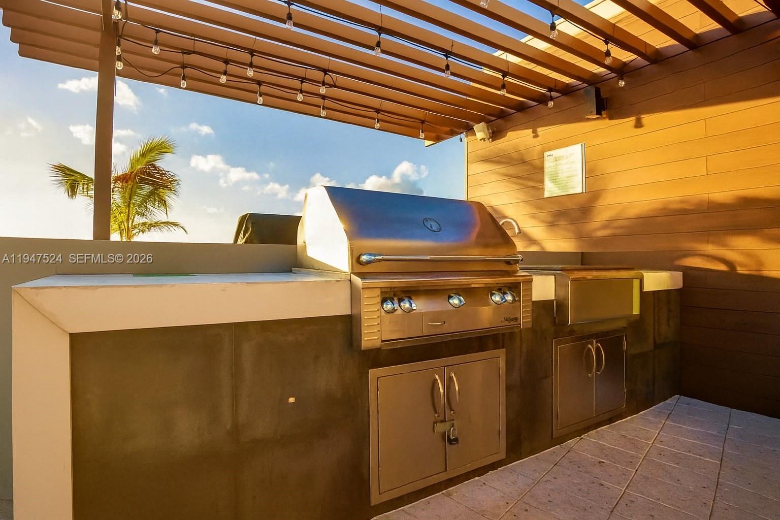 3250 NE 1st Ave #506 Miami, FL 33137