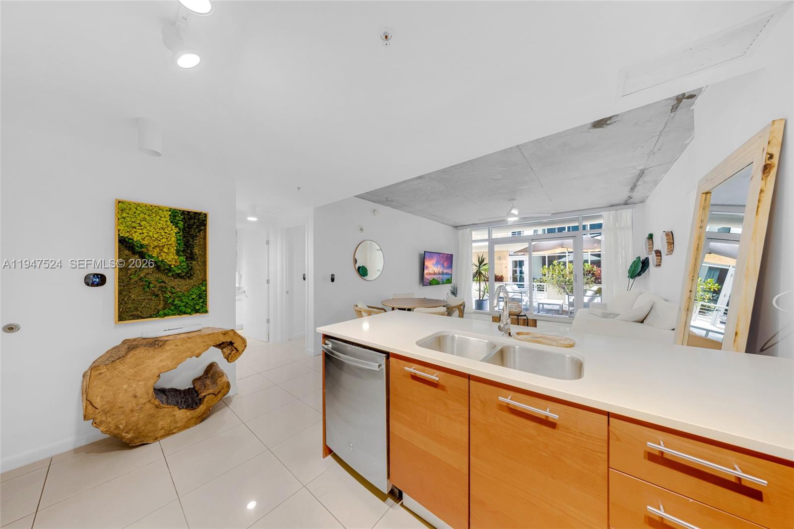 3250 NE 1st Ave #506 Miami, FL 33137