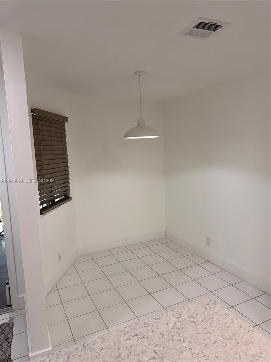 9517 NW 2nd Pl #3-I Coral Springs, FL 33071