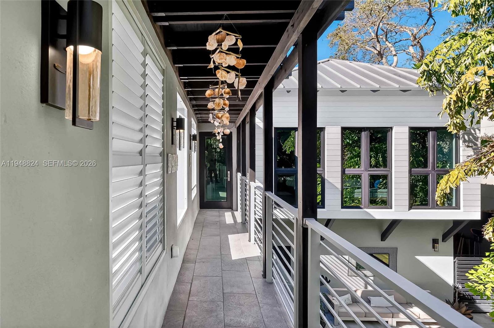 1680 Onaway Dr Coconut Grove, FL 33133