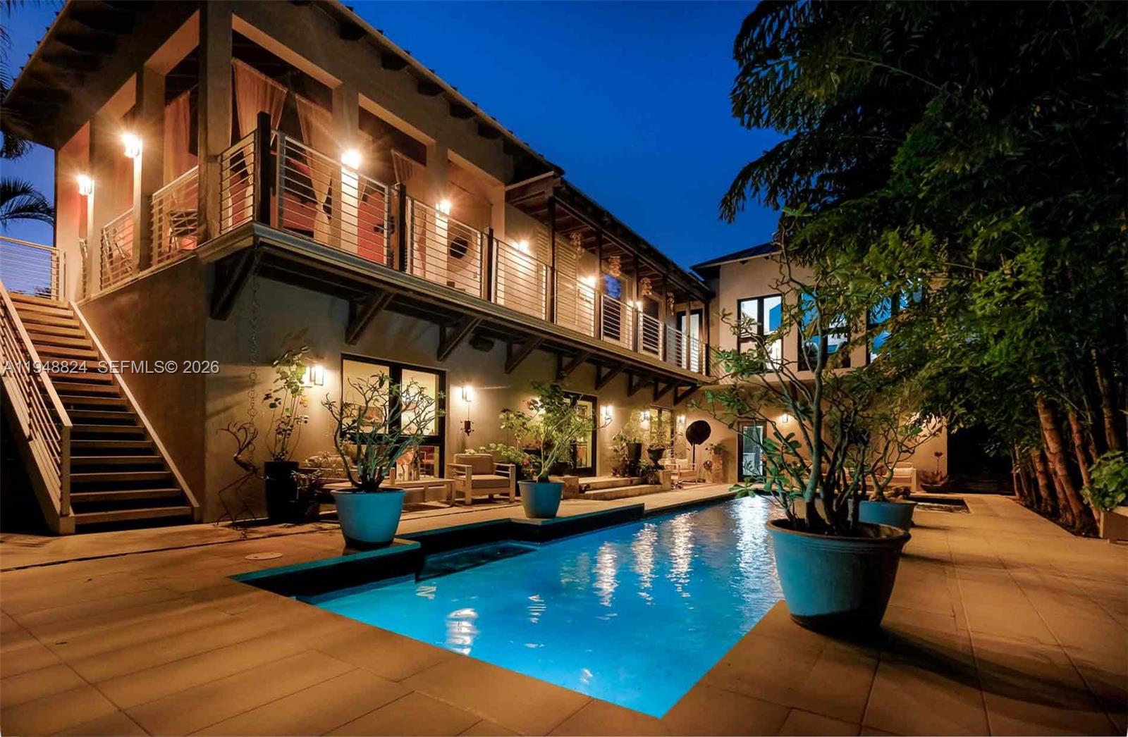 1680 Onaway Dr Coconut Grove, FL 33133