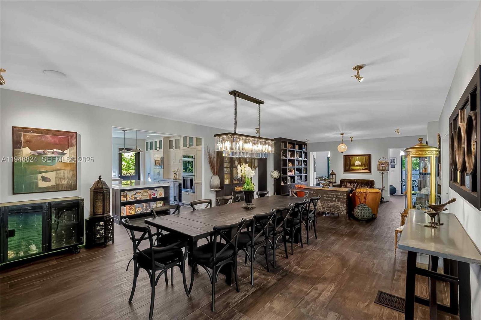 1680 Onaway Dr Coconut Grove, FL 33133