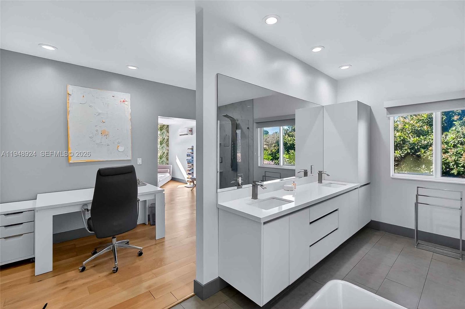 831 NE 109th St Biscayne Park, FL 33161