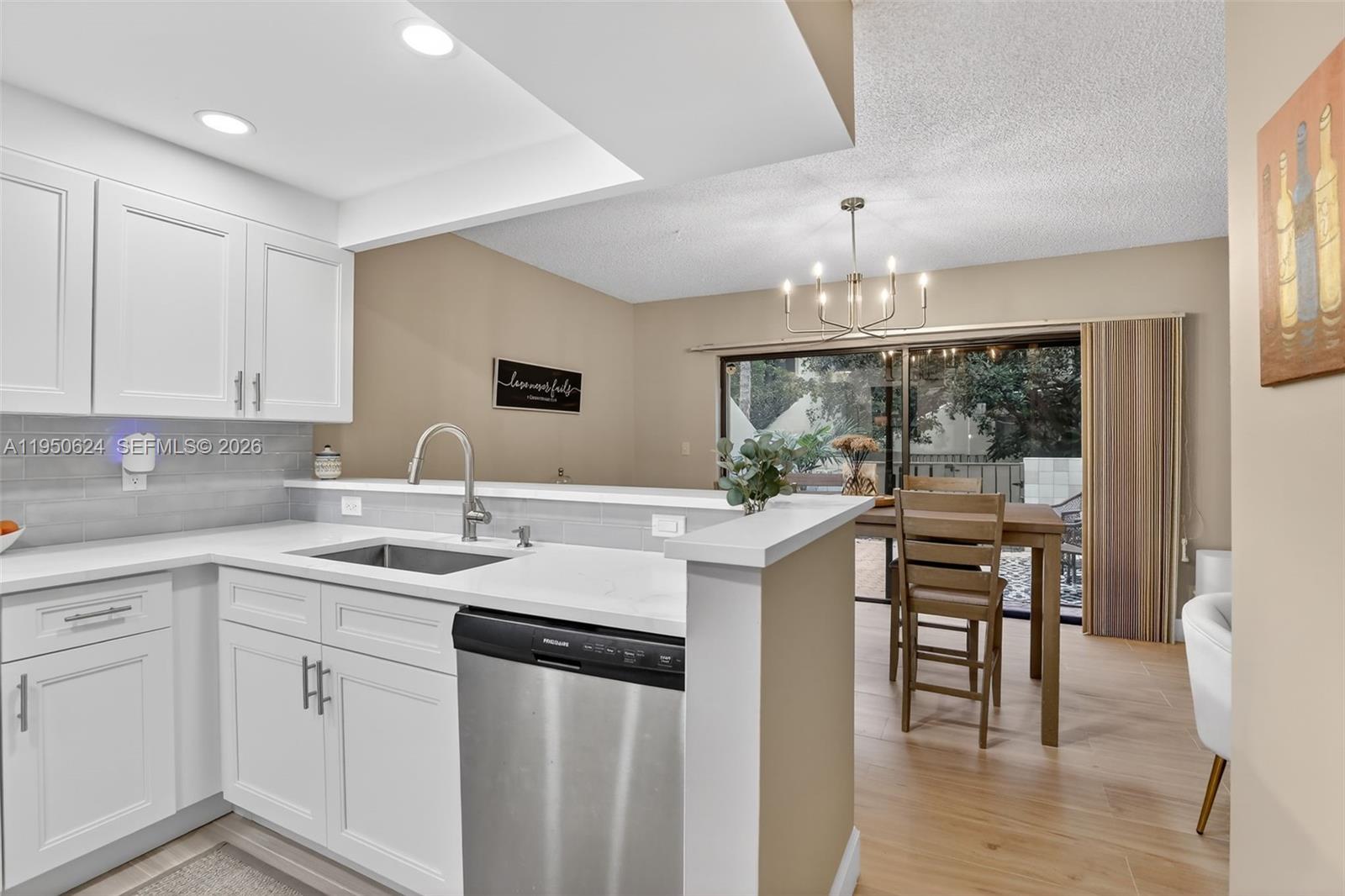 2939 NE 60th St #2939 Fort Lauderdale, FL 33308