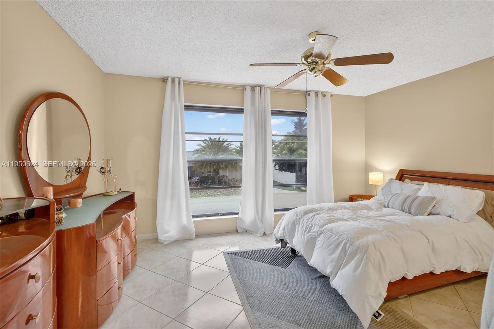 2939 NE 60th St #2939 Fort Lauderdale, FL 33308