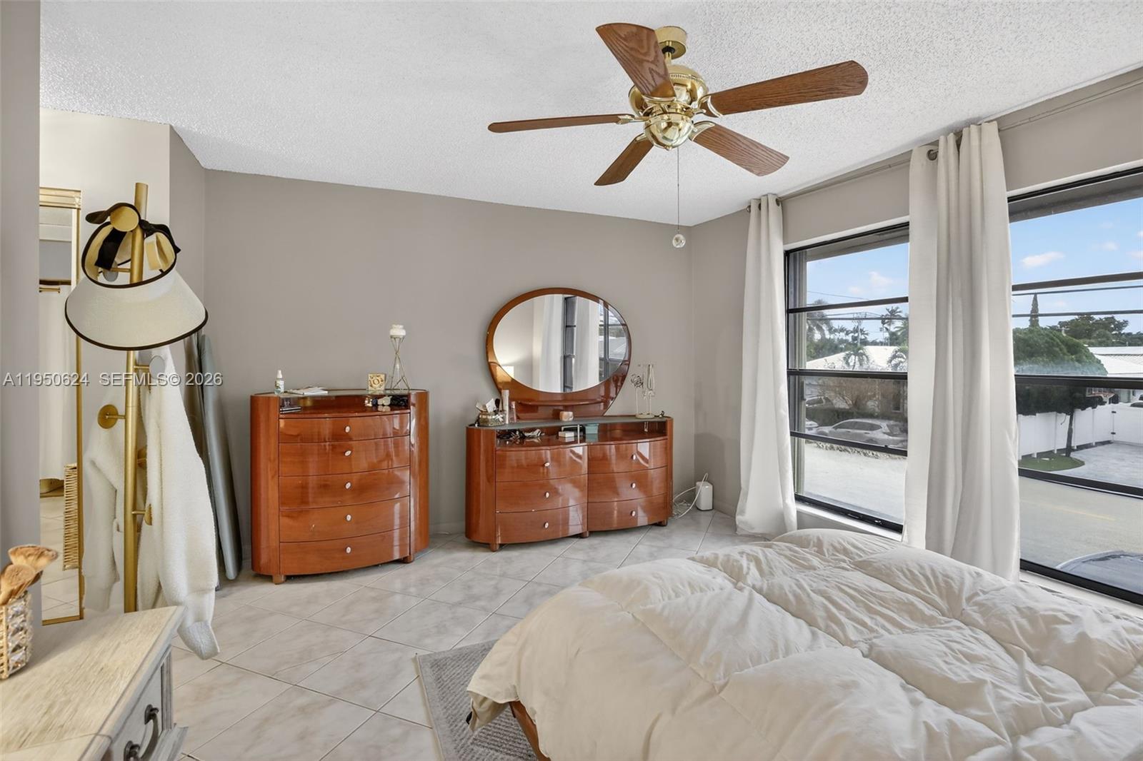 2939 NE 60th St #2939 Fort Lauderdale, FL 33308