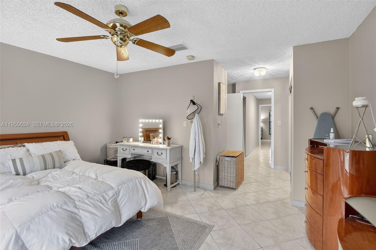 2939 NE 60th St #2939 Fort Lauderdale, FL 33308