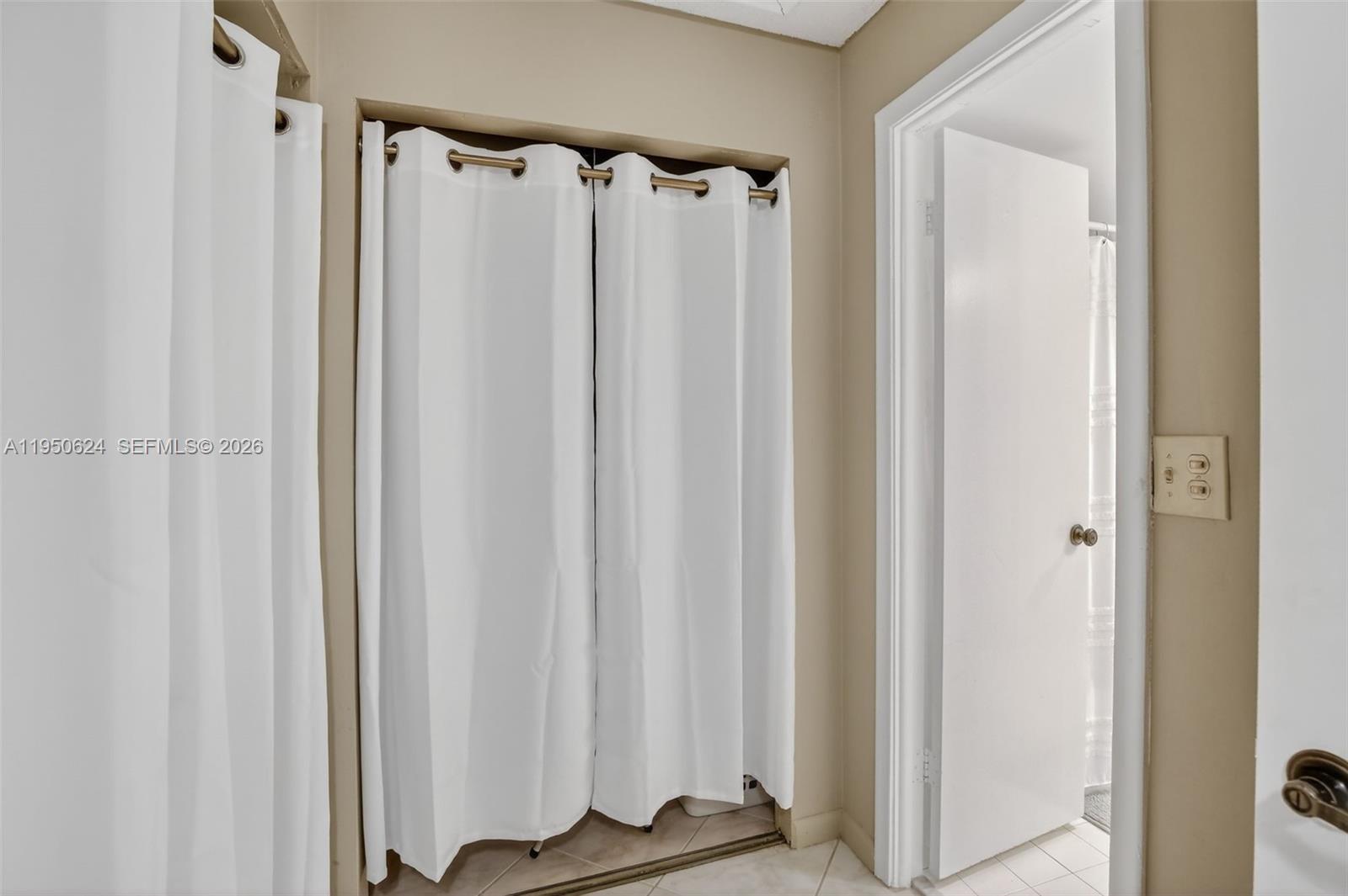 2939 NE 60th St #2939 Fort Lauderdale, FL 33308