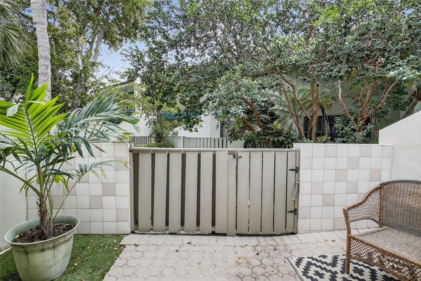 2939 NE 60th St #2939 Fort Lauderdale, FL 33308