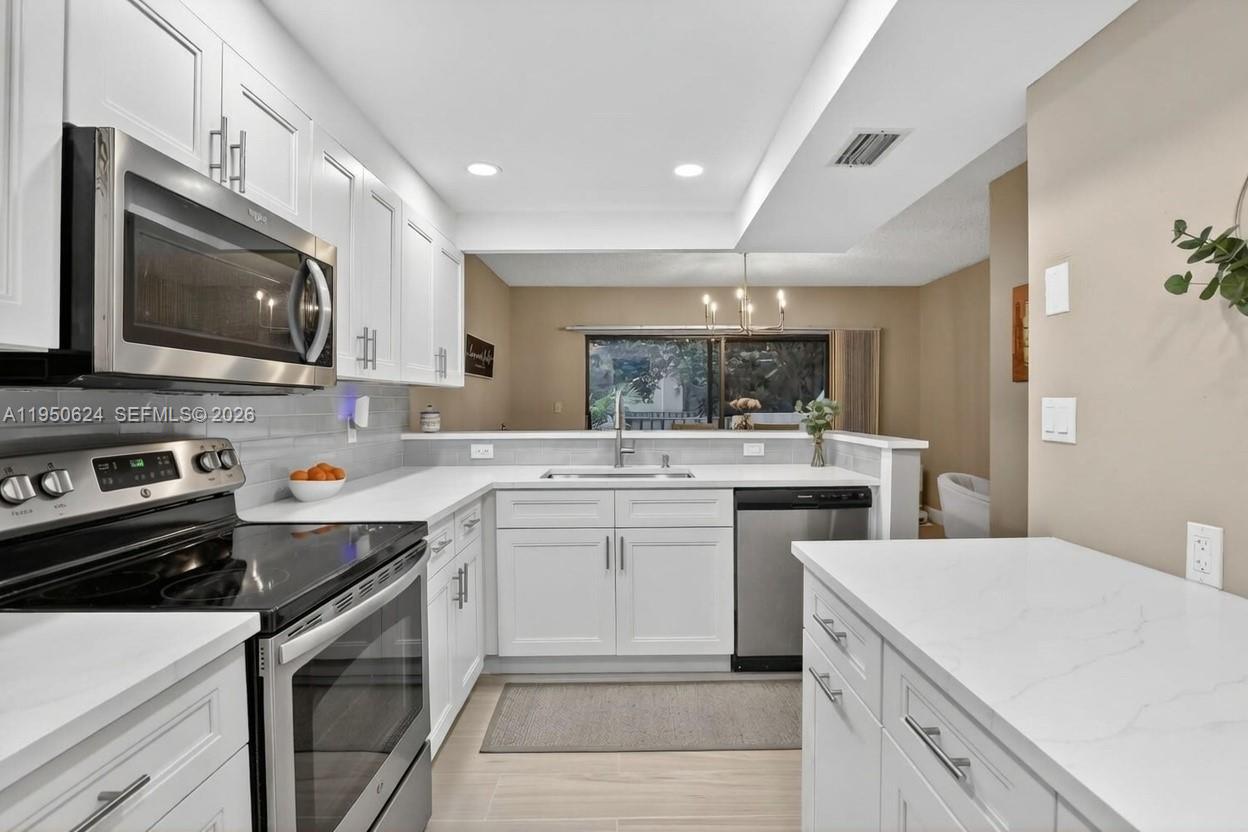 2939 NE 60th St #2939 Fort Lauderdale, FL 33308