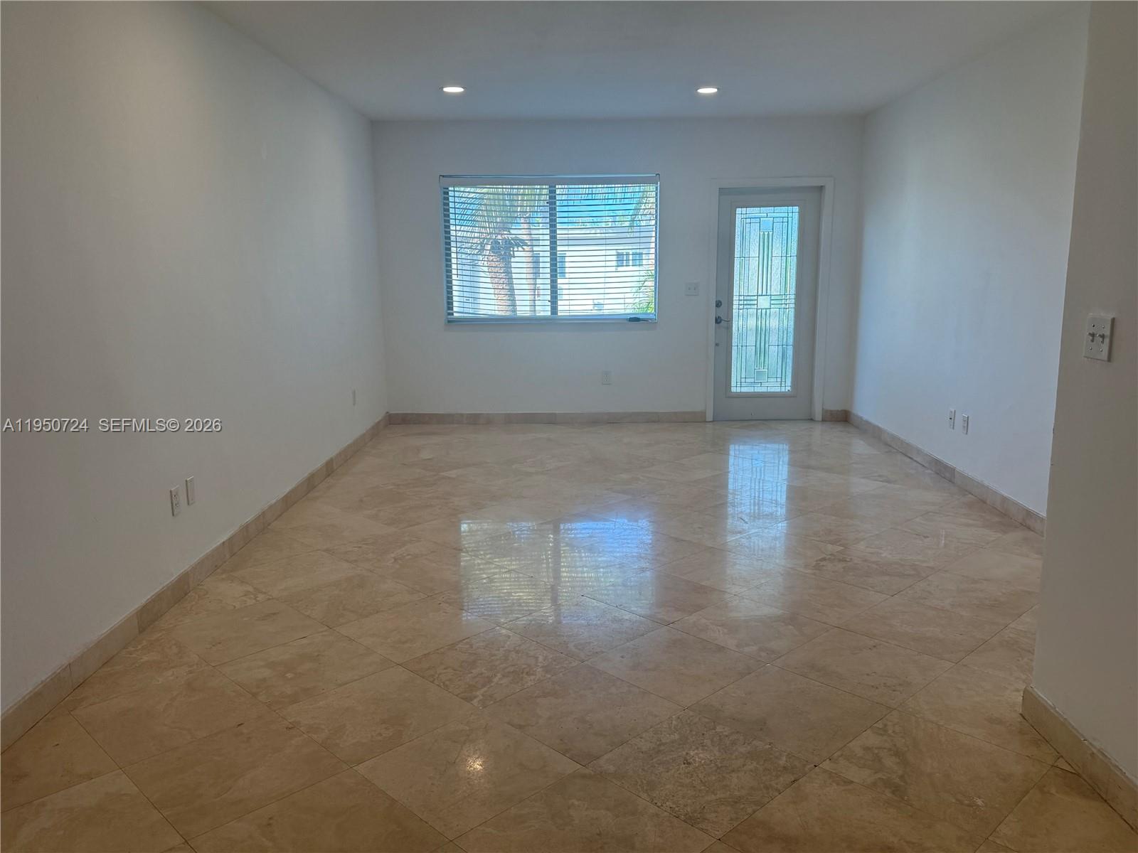 8435 Crespi Blvd #5 Miami Beach, FL 33141