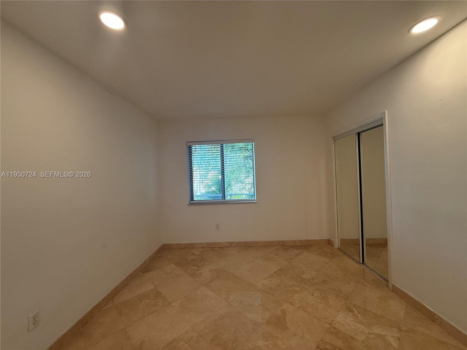 8435 Crespi Blvd #5 Miami Beach, FL 33141